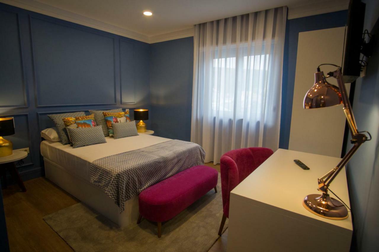 Zigzag Hostel プライア・ダ・ヴィクトーリア エクステリア 写真