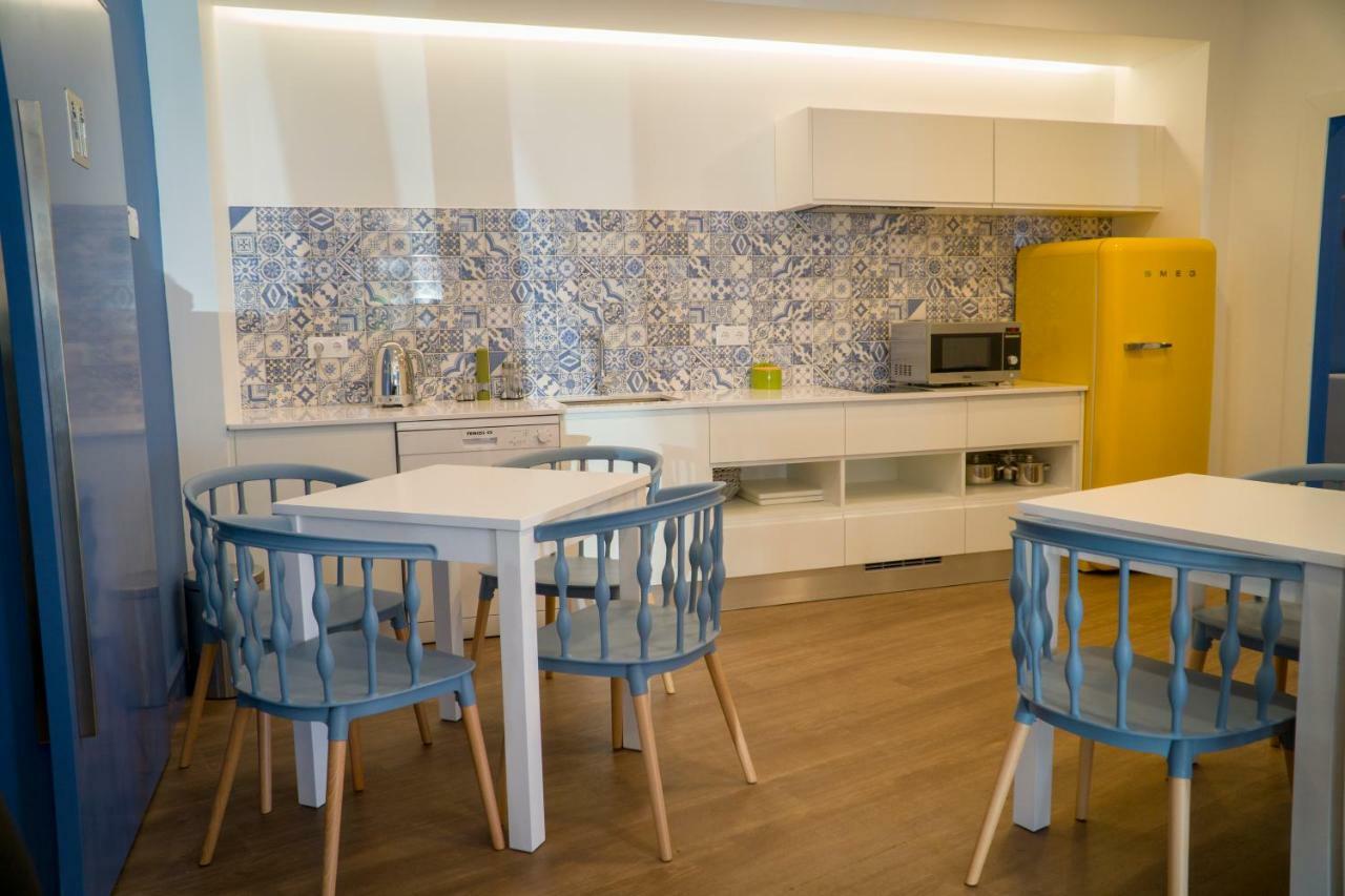 Zigzag Hostel プライア・ダ・ヴィクトーリア エクステリア 写真