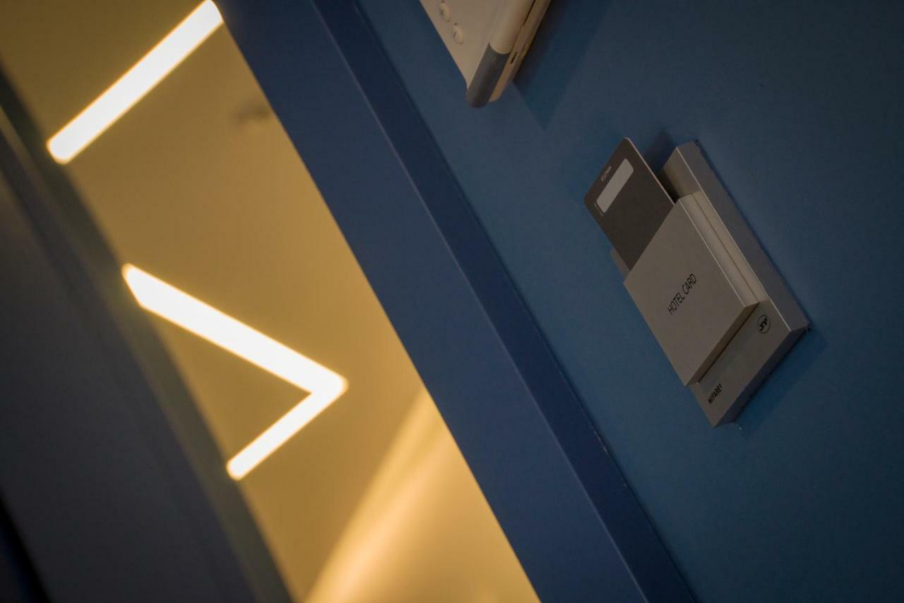 Zigzag Hostel プライア・ダ・ヴィクトーリア エクステリア 写真